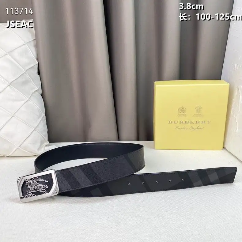 Burberry belt 38mmX100-125cm 8L11